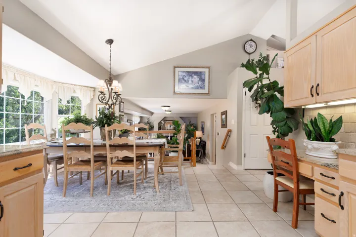 2050 E Johnstone Dr, Sandy, Utah 84093