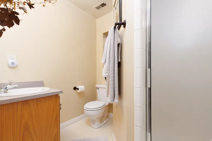 2050 E Johnstone Dr, Sandy, Utah 84093