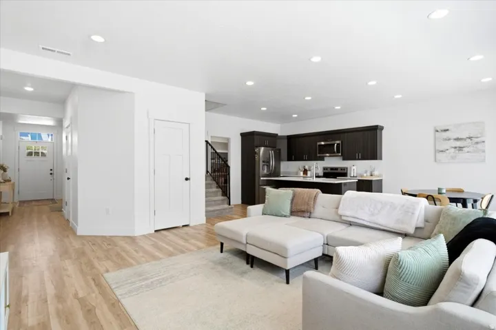 2363 W 1580 S #c, Syracuse, Utah 84075