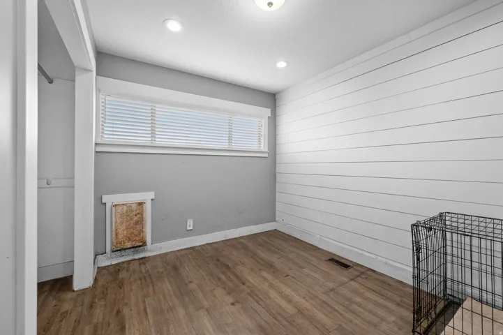 Wood-finish flooring throughout
