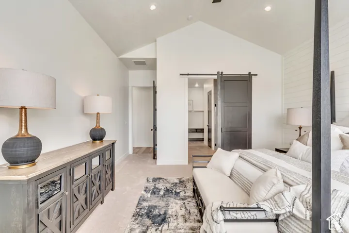 Vaulted ceiling with recessed lighting