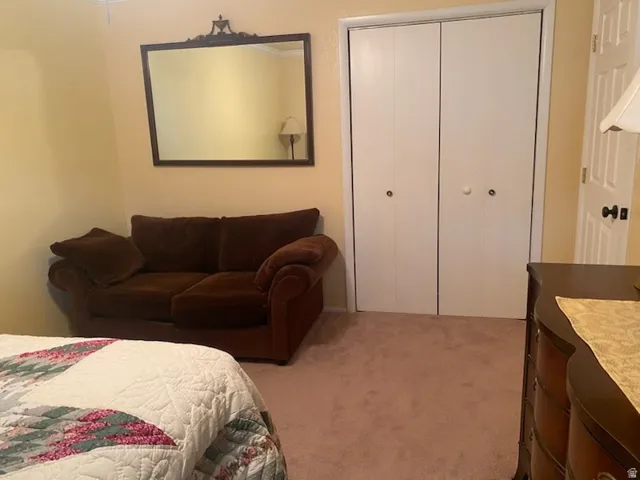2nd bedroom showing the closet area.