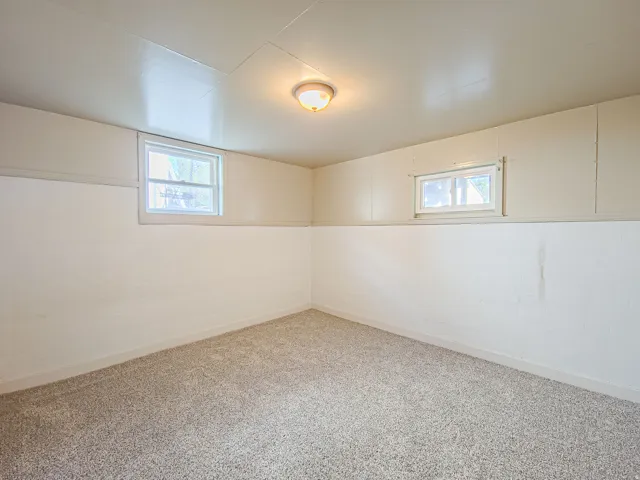 531 Edgehill Dr Dr, East Carbon, Utah 84520