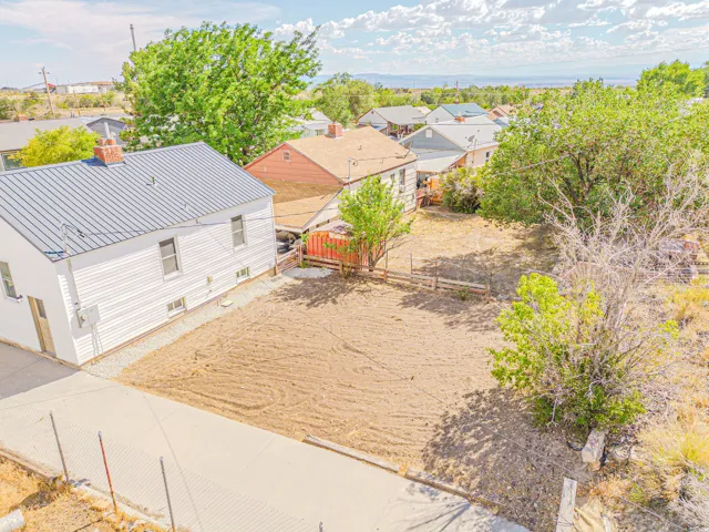 531 Edgehill Dr Dr, East Carbon, Utah 84520