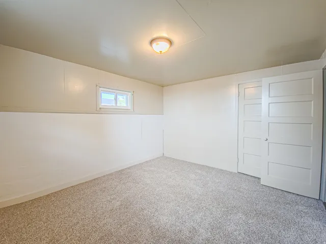 531 Edgehill Dr Dr, East Carbon, Utah 84520