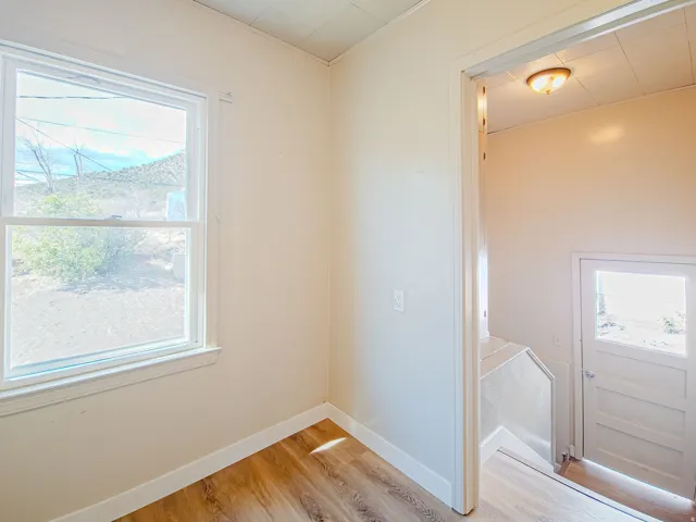 531 Edgehill Dr Dr, East Carbon, Utah 84520