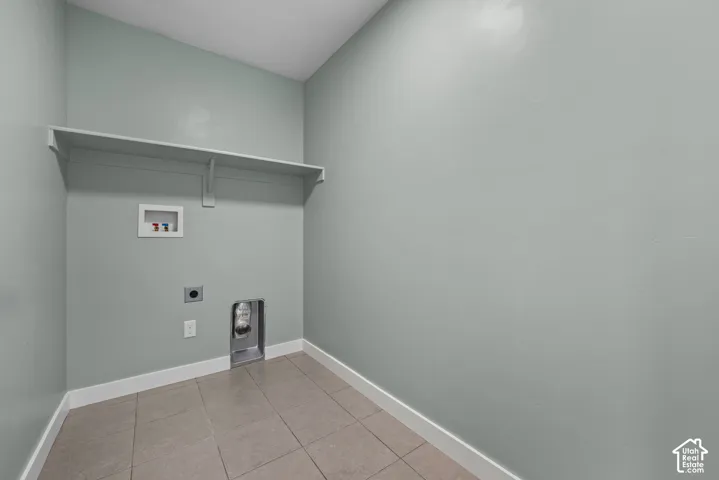 2nd Floor Laundry room
