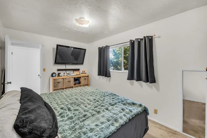 229 W Barbara St, Layton, Utah 84041