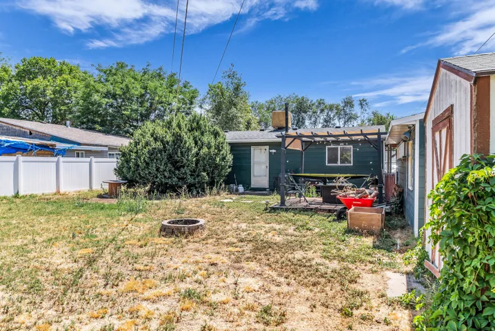 229 W Barbara St, Layton, Utah 84041