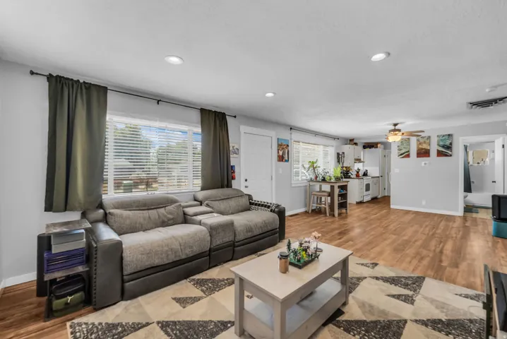 229 W Barbara St, Layton, Utah 84041