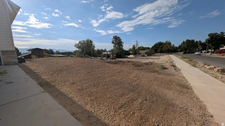 10718 S 580 E, Sandy, Utah 84070
