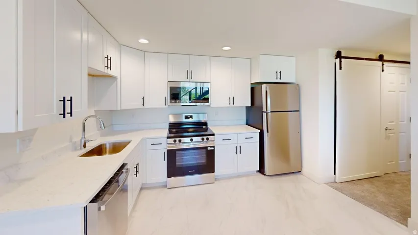 10718 S 580 E, Sandy, Utah 84070