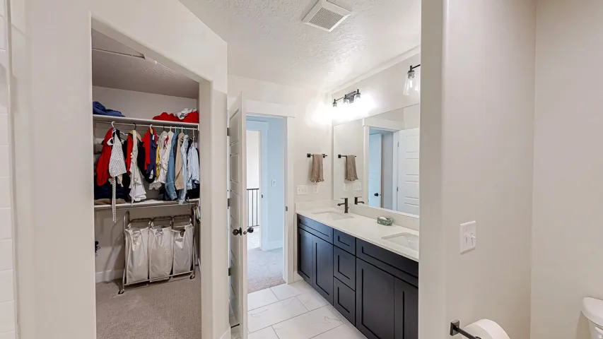 989 N Wayne Dr, Saratoga Springs, Utah 84045