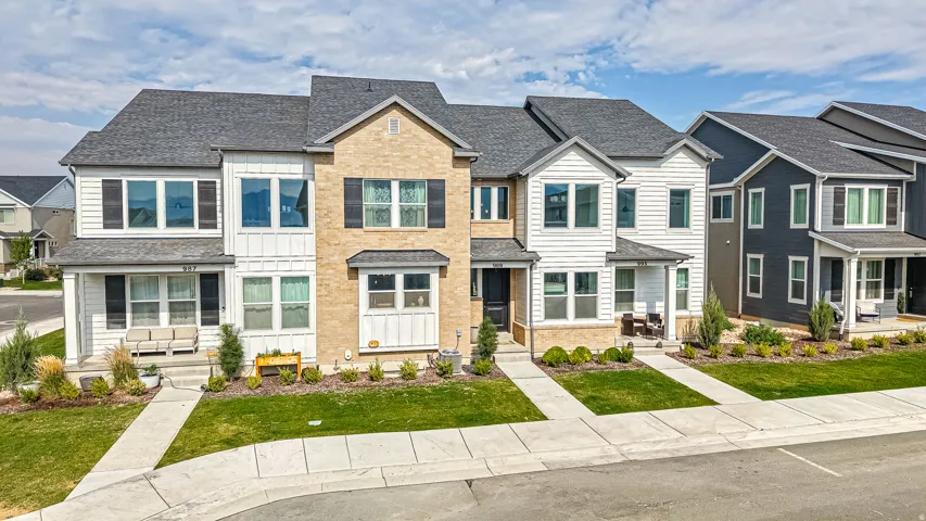 989 N Wayne Dr, Saratoga Springs, Utah 84045