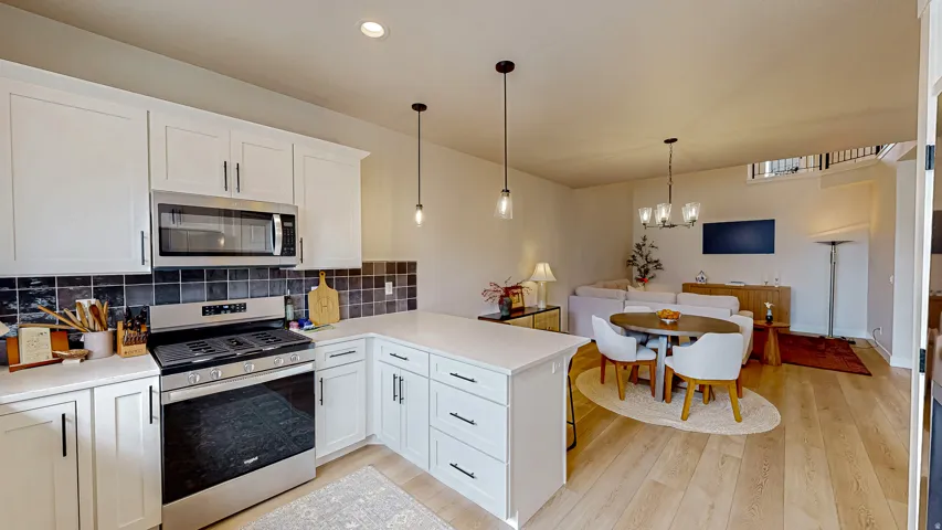 989 N Wayne Dr, Saratoga Springs, Utah 84045