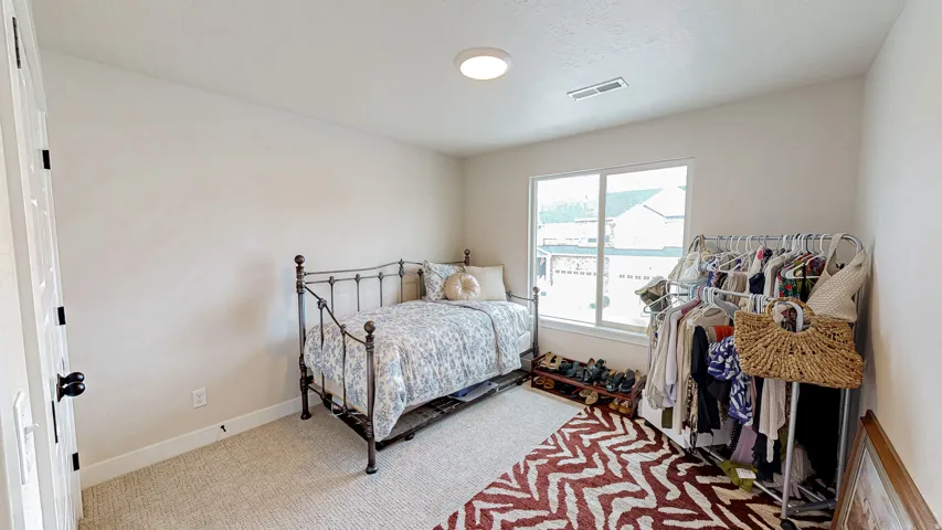 989 N Wayne Dr, Saratoga Springs, Utah 84045