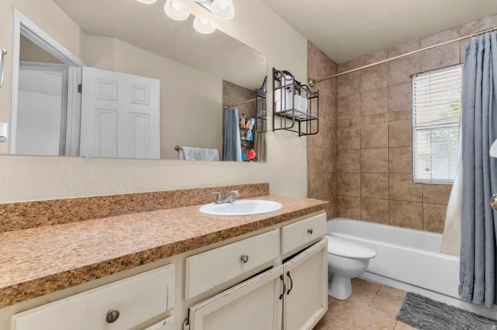 5762 W Chambre Dr, Salt Lake City, Utah 84118