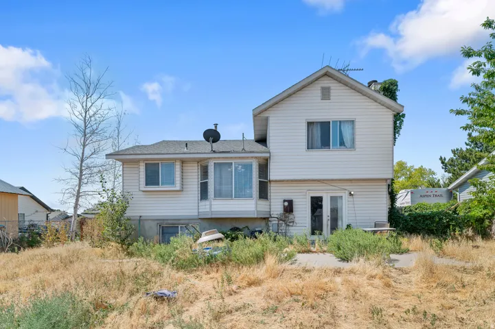 5762 W Chambre Dr, Salt Lake City, Utah 84118