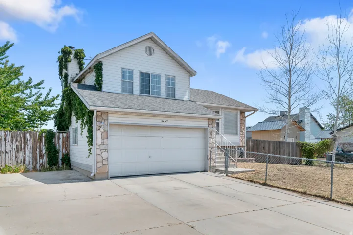 5762 W Chambre Dr, Salt Lake City, Utah 84118