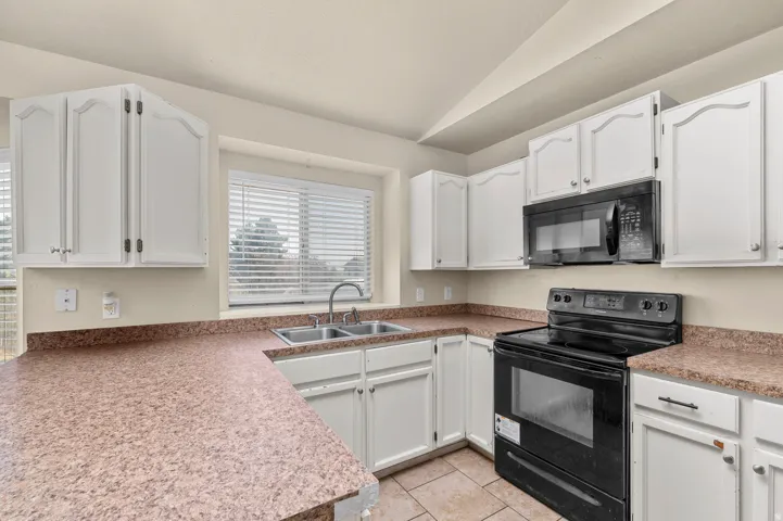 5762 W Chambre Dr, Salt Lake City, Utah 84118