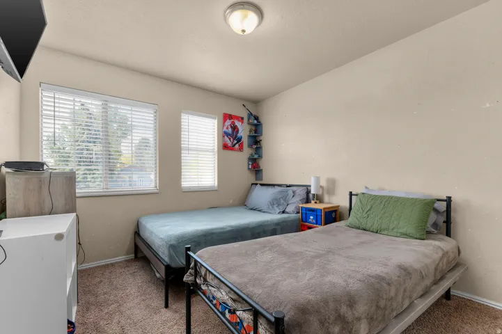 5762 W Chambre Dr, Salt Lake City, Utah 84118