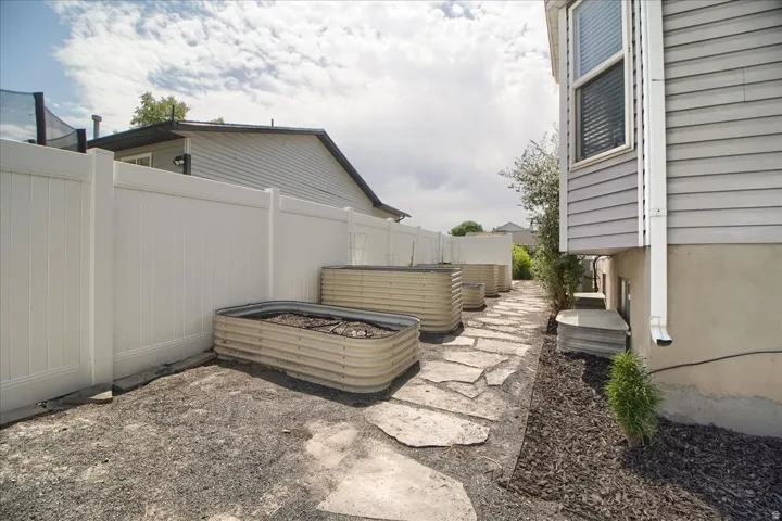 4821 S Bitter Root Dr, Taylorsville, Utah 84129