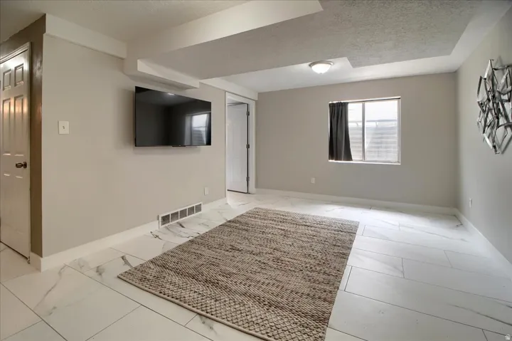 4821 S Bitter Root Dr, Taylorsville, Utah 84129