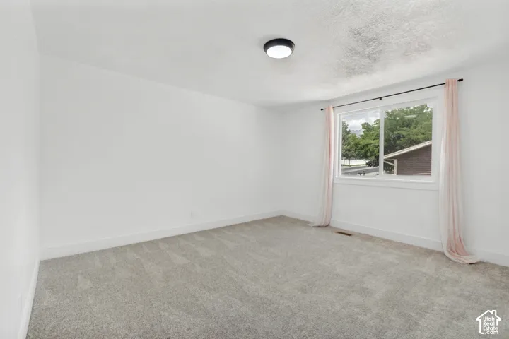 10313 S Countrywood Dr, Sandy, Utah 84092