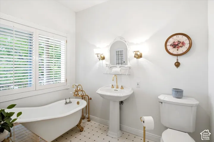 2821 N 200 W, North Ogden, Utah 84414