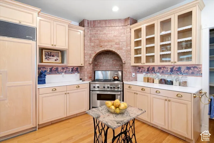 2821 N 200 W, North Ogden, Utah 84414