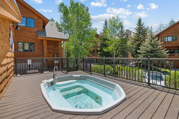 3988 N Timber Wolf Ln #10d, Park City, Utah 84098