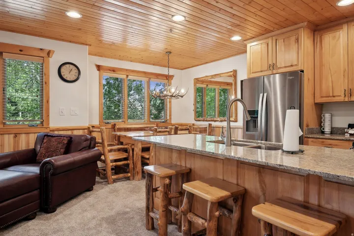 3988 N Timber Wolf Ln #10d, Park City, Utah 84098