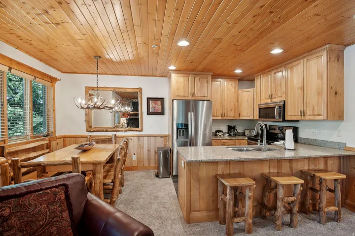 3988 N Timber Wolf Ln #10d, Park City, Utah 84098