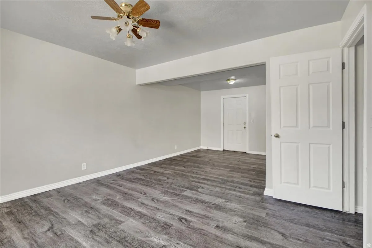 Empty room