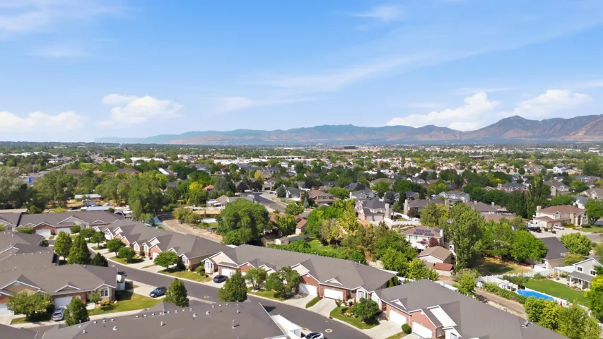 9487 S Peaceful View Way, South Jordan, Utah 84095