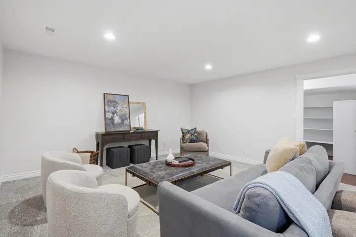 9487 S Peaceful View Way, South Jordan, Utah 84095