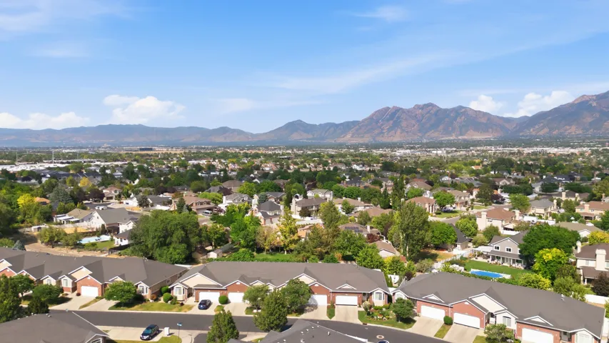 9487 S Peaceful View Way, South Jordan, Utah 84095