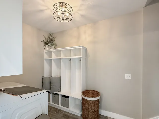 Mud and laundry room