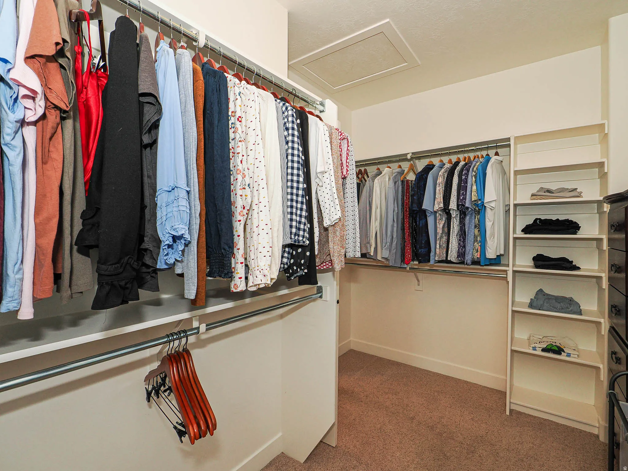 Walk in closet