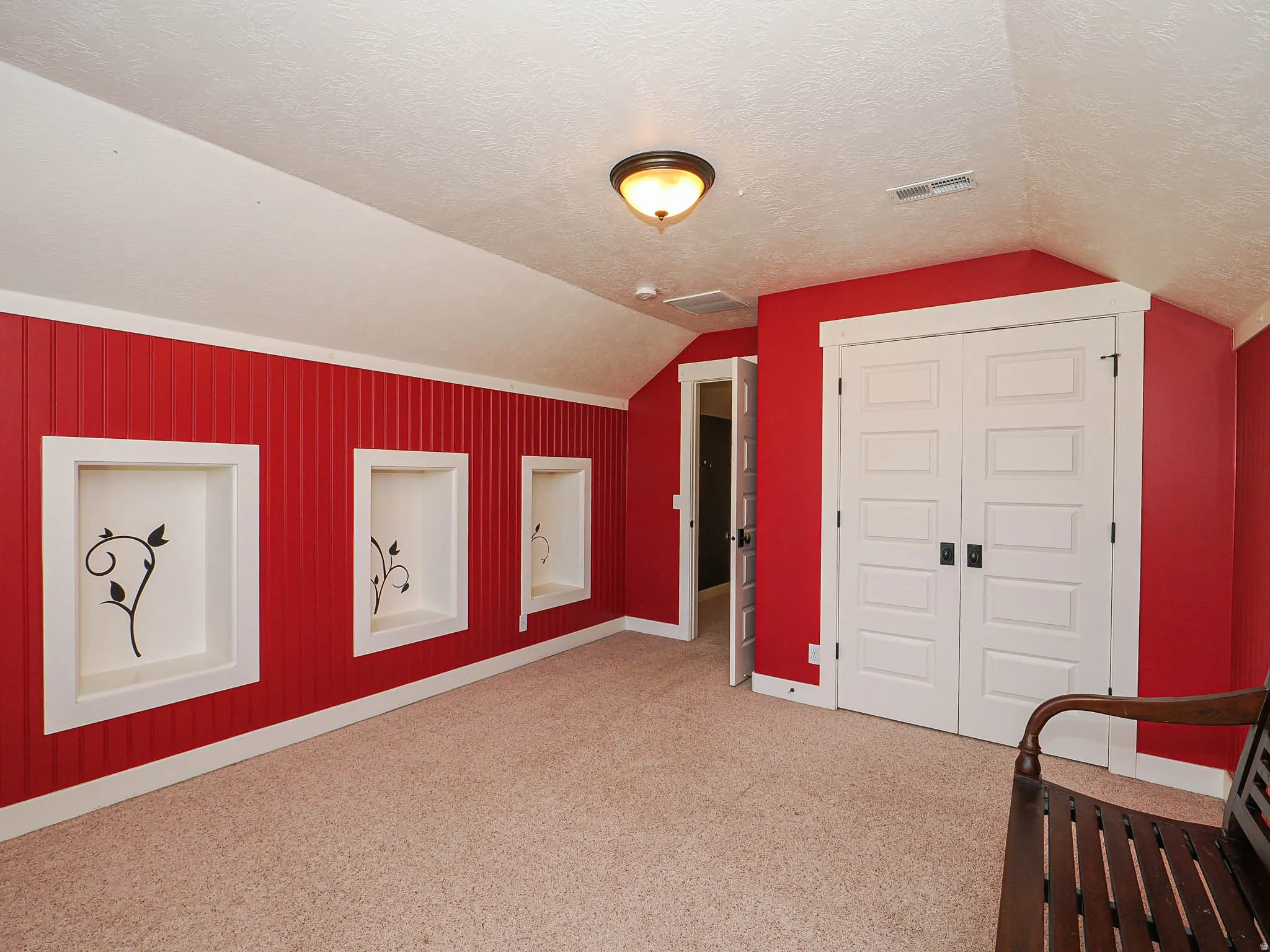 Bonus room