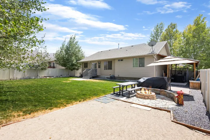 2117 E Partridge Ln, Eagle Mountain, Utah 84005