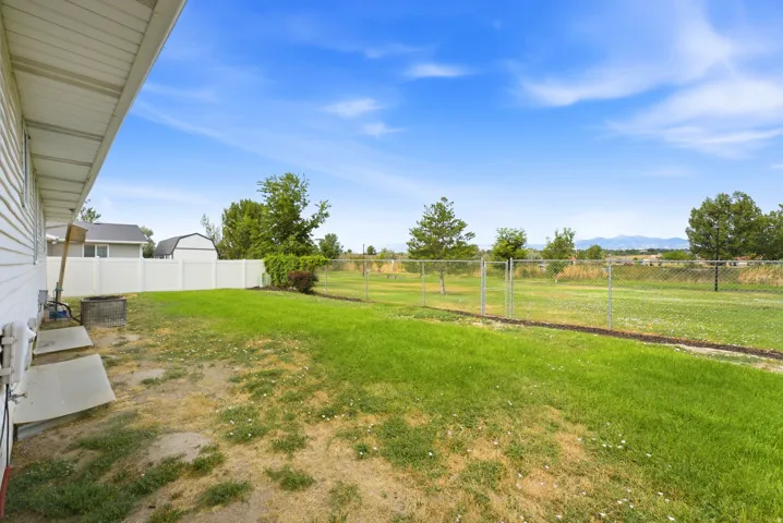 6114 S Red Oaks Dr, Murray, Utah 84123