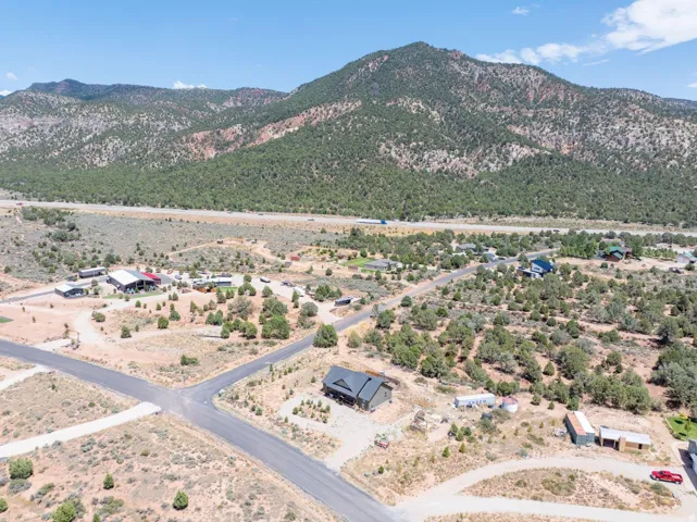 3014 E Badger Way, New Harmony, Utah 84757