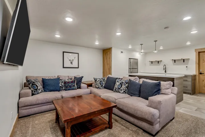 3009 E Black Forest Rd, Sundance, Utah 84604