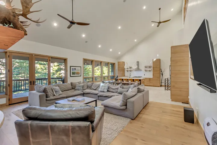 3009 E Black Forest Rd, Sundance, Utah 84604