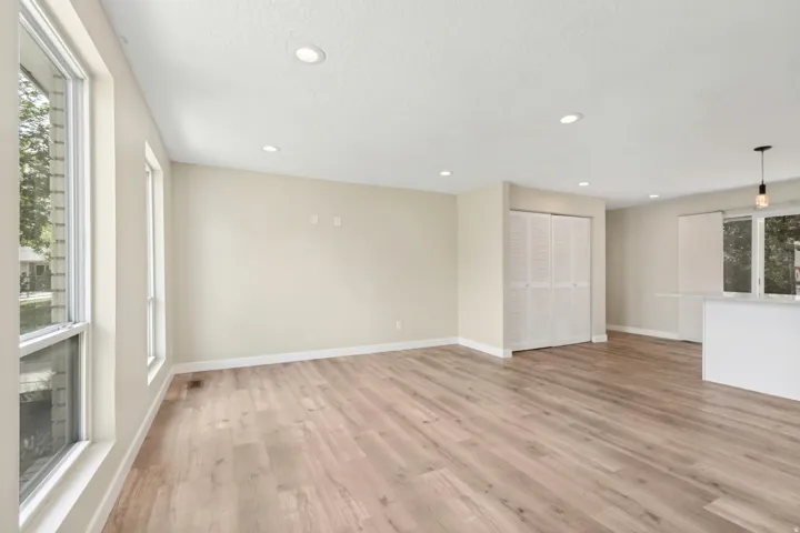 1066 E Violet Cir, Sandy, Utah 84094
