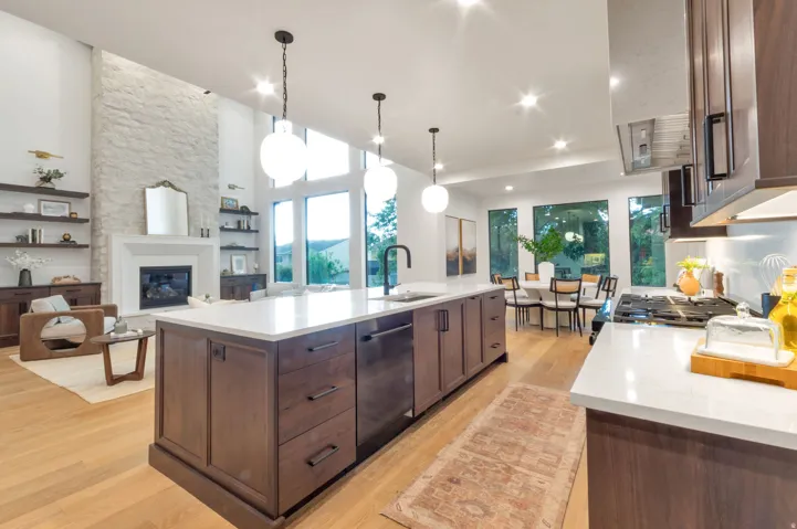 23 E 1500 S, Farmington, Utah 84025