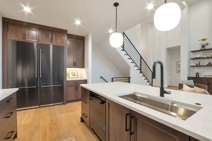 23 E 1500 S, Farmington, Utah 84025