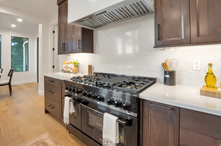 23 E 1500 S, Farmington, Utah 84025