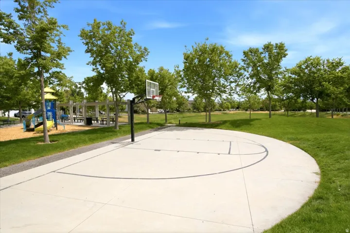 11766 S Lake Run Rd, South Jordan, Utah 84009